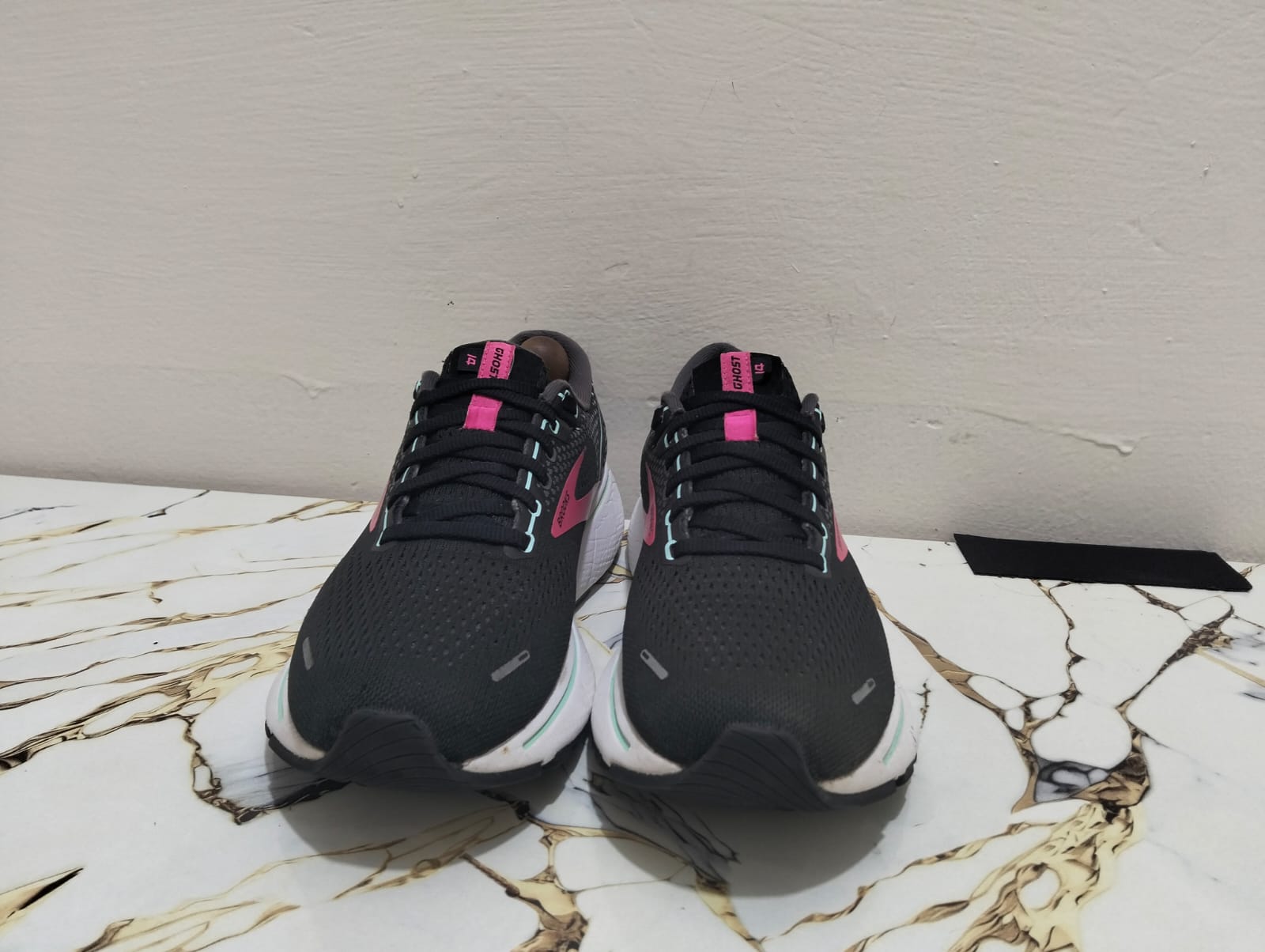 BROOKS GHOST 14 view 5