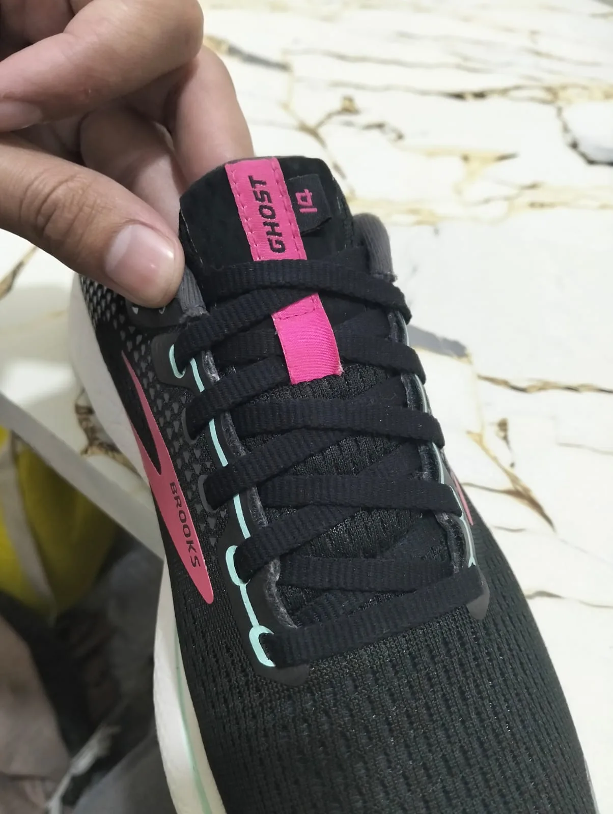 BROOKS GHOST 14 view 8