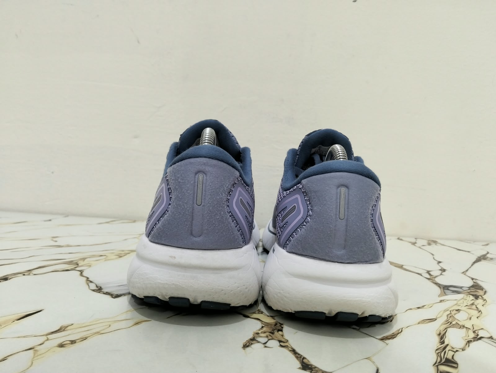 BROOKS GHOST 14 view 7