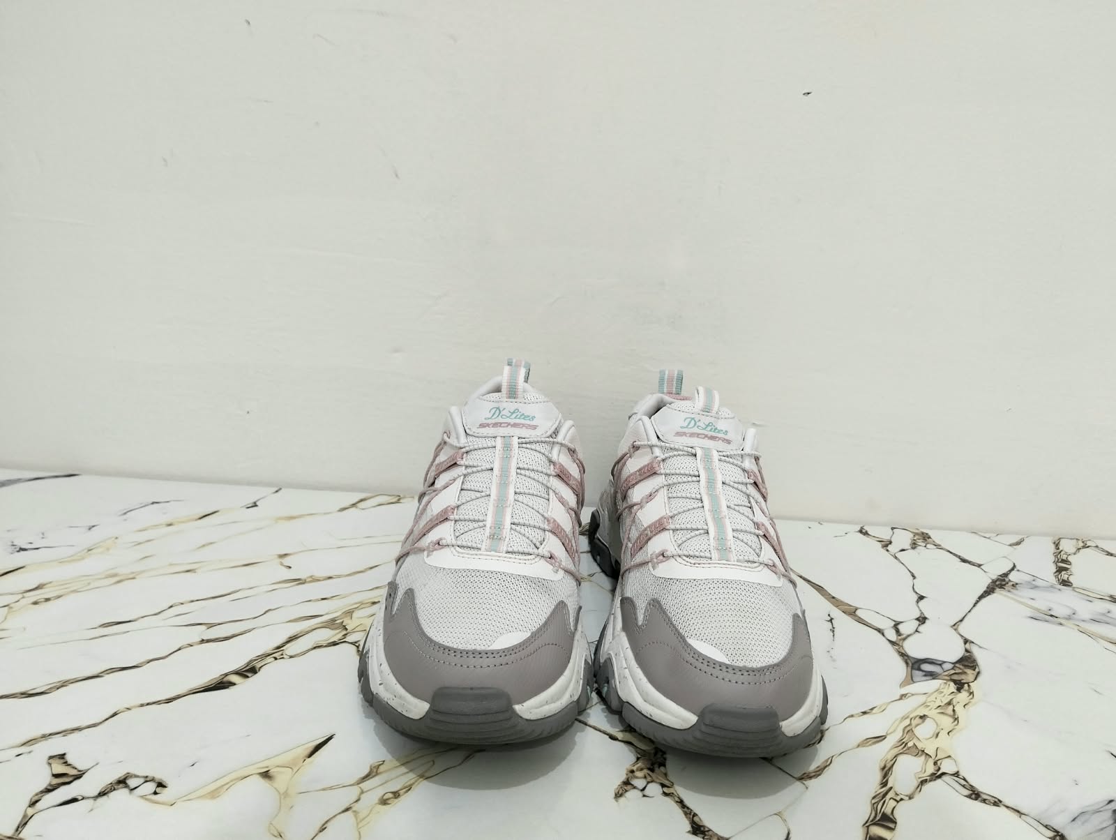 SKECHERS D'LITE HIKER view 7