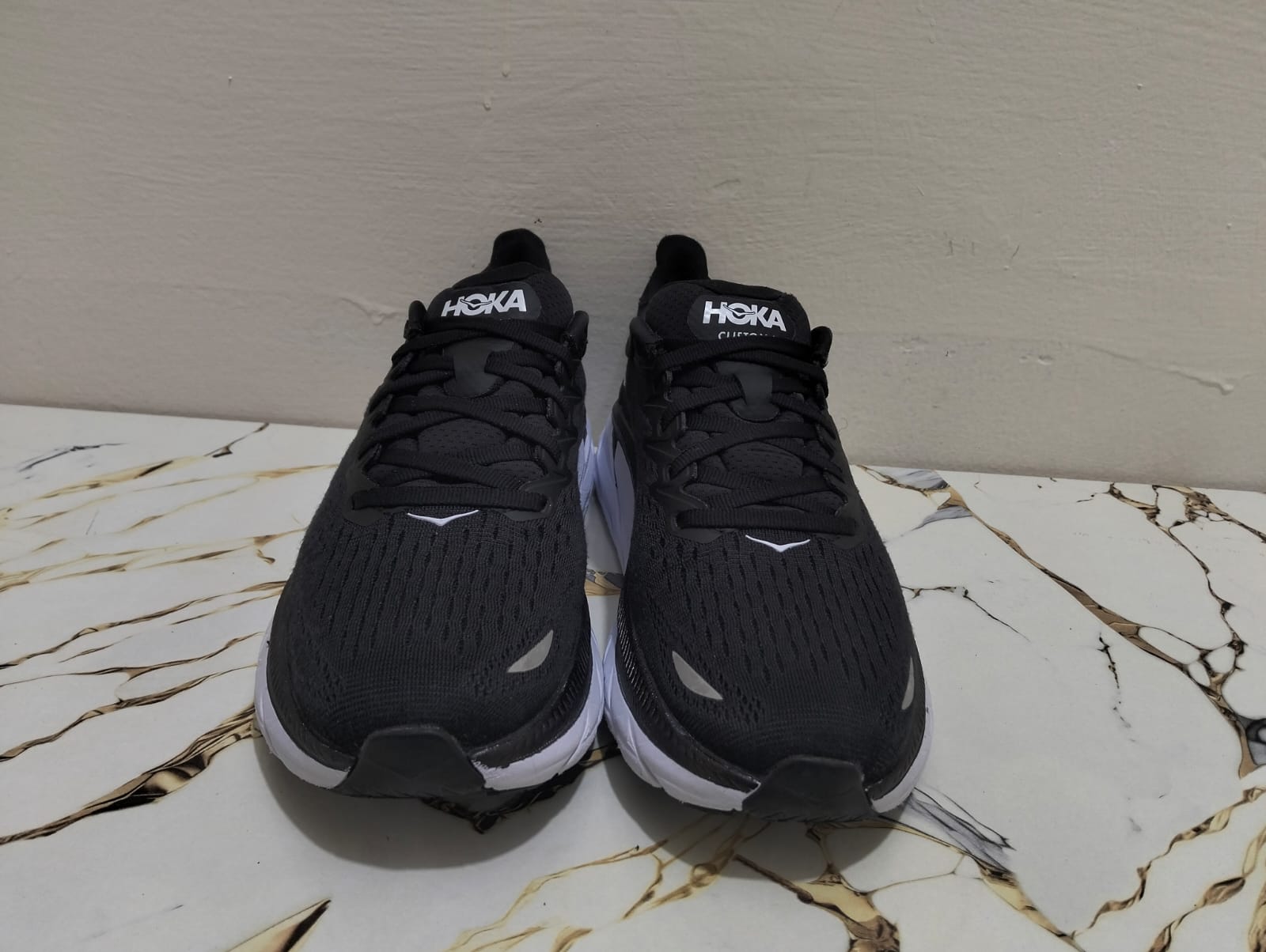 HOKA CLIFTON 8 view 7