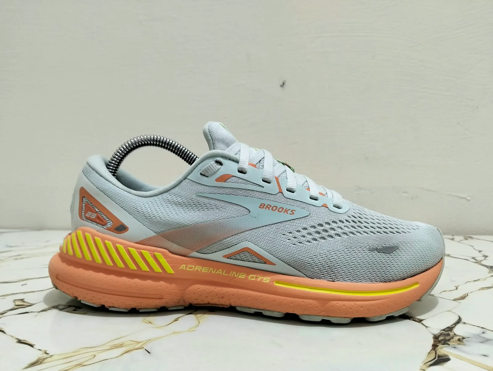 BROOKS ADRENALINE GTS 23