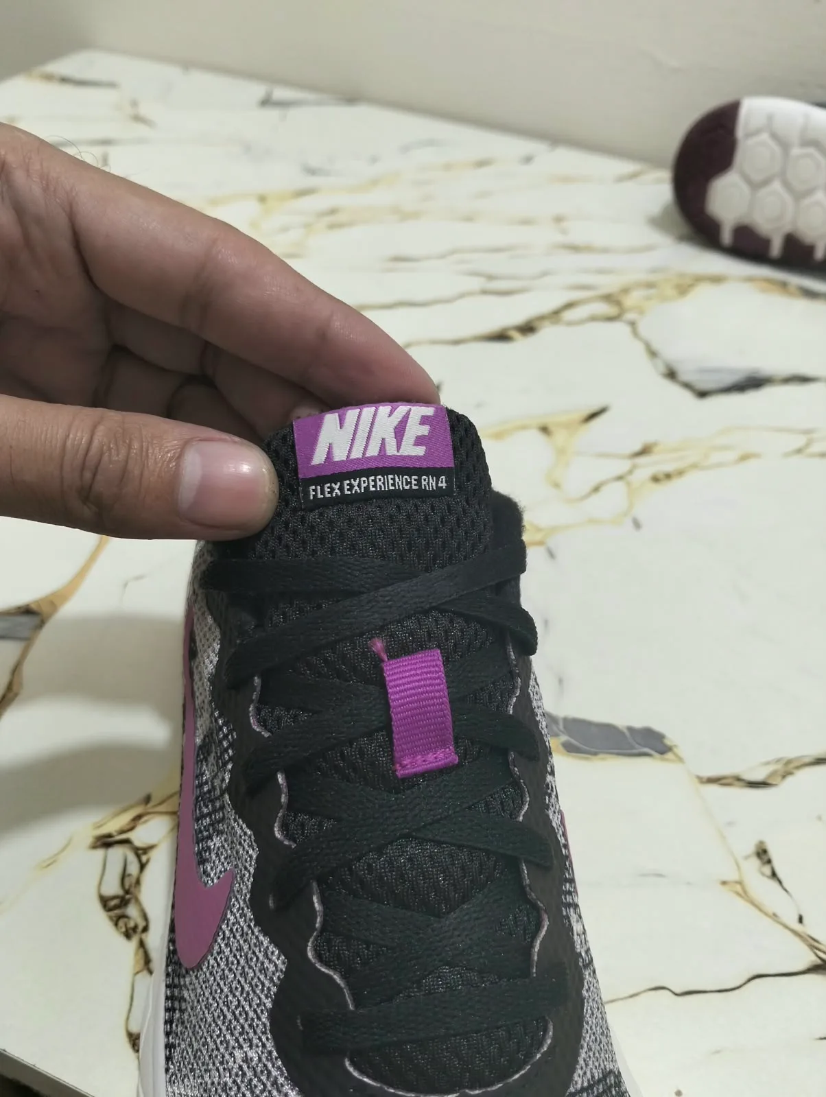NIKE FLEX EXPERIENCE RN 4 view 9