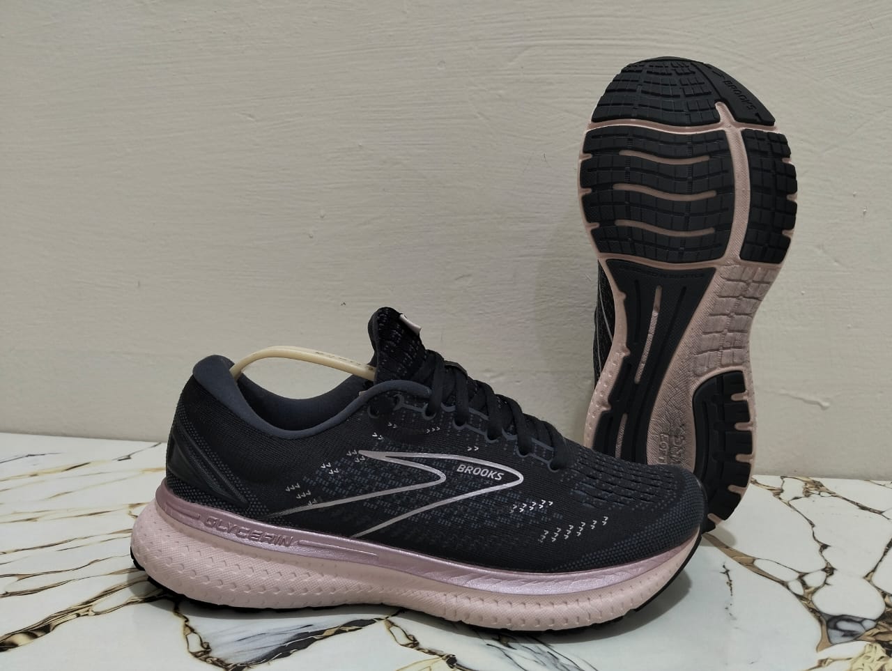 BROOKS GLYCRINE 19