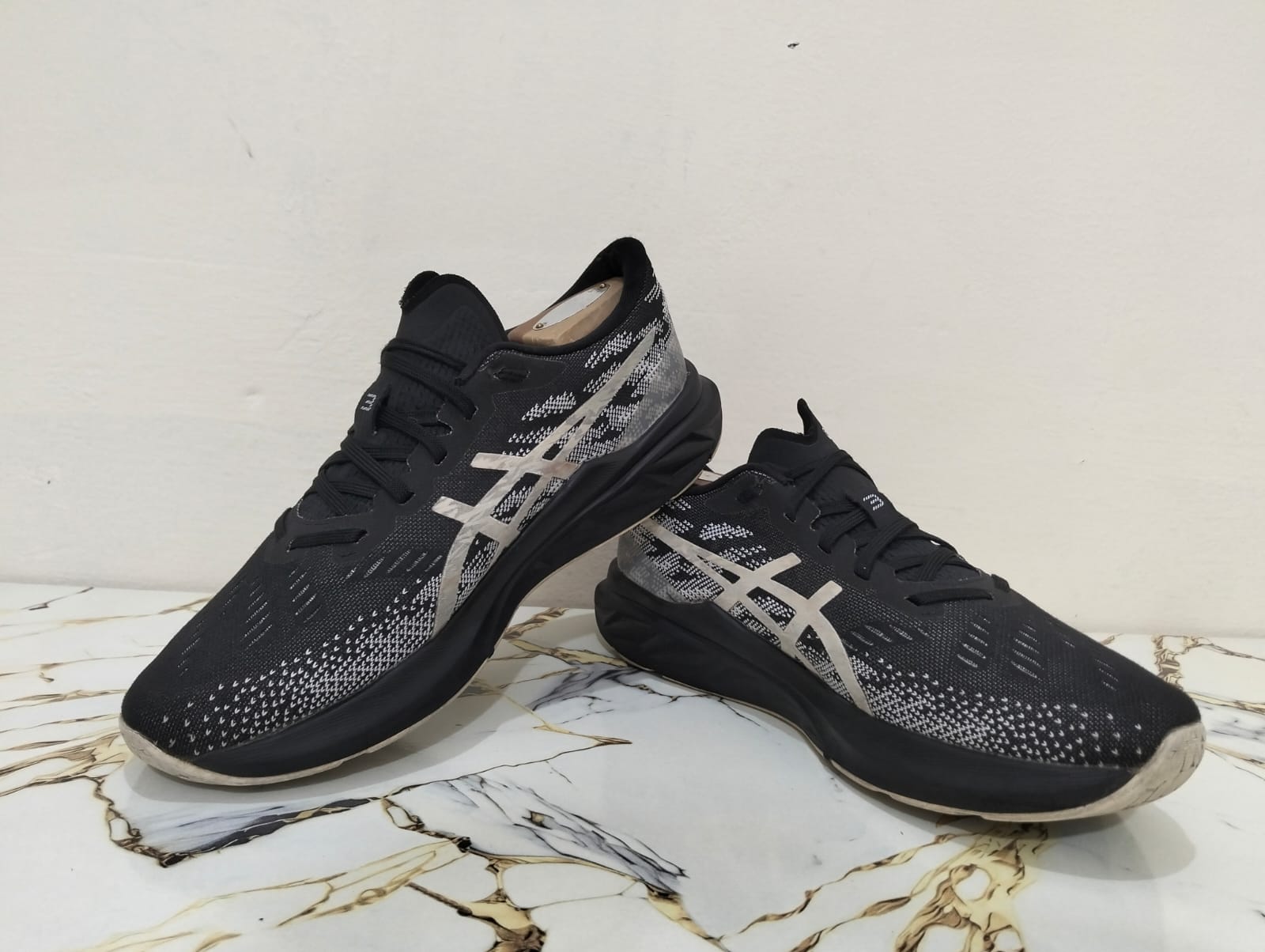 ASICS DYNABLAST 3 view 4