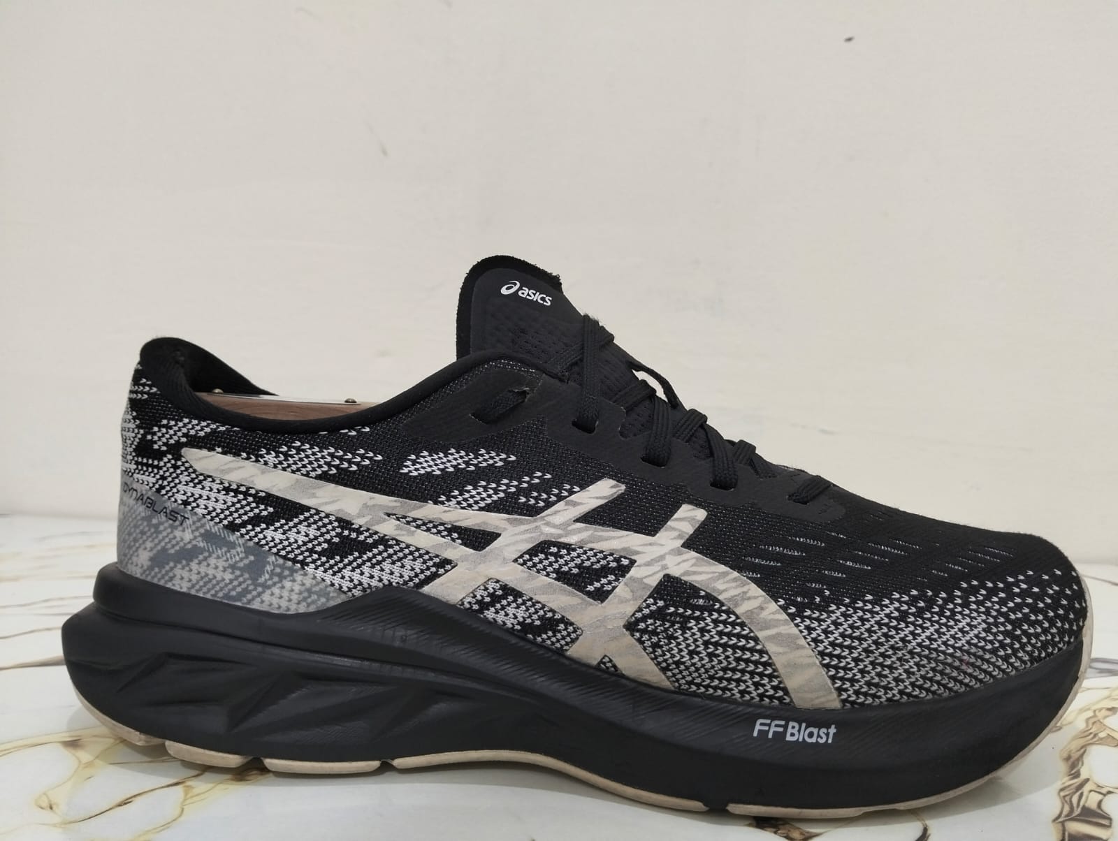 ASICS DYNABLAST 3
