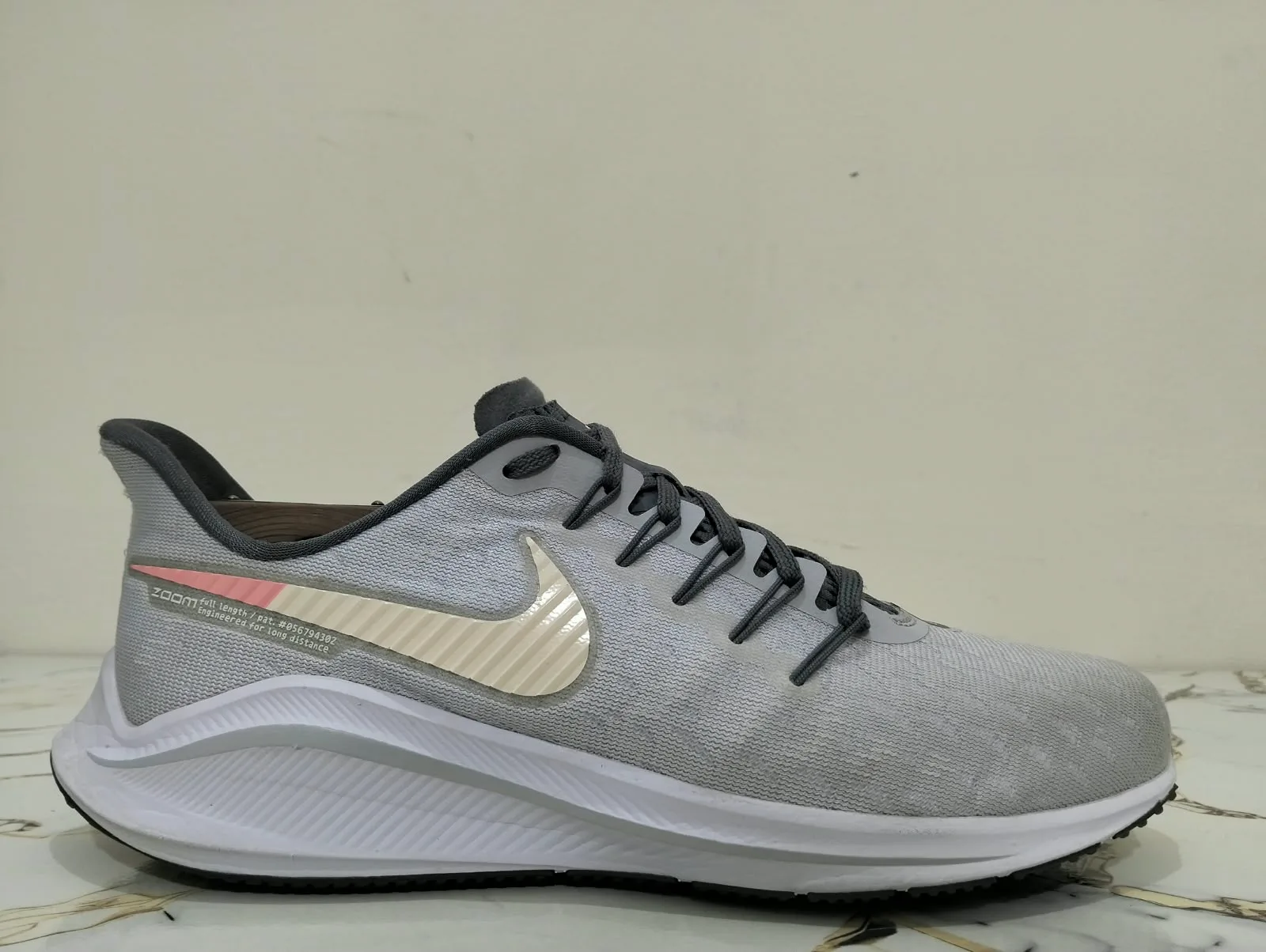 NIKE ZOOM VOMERO 14