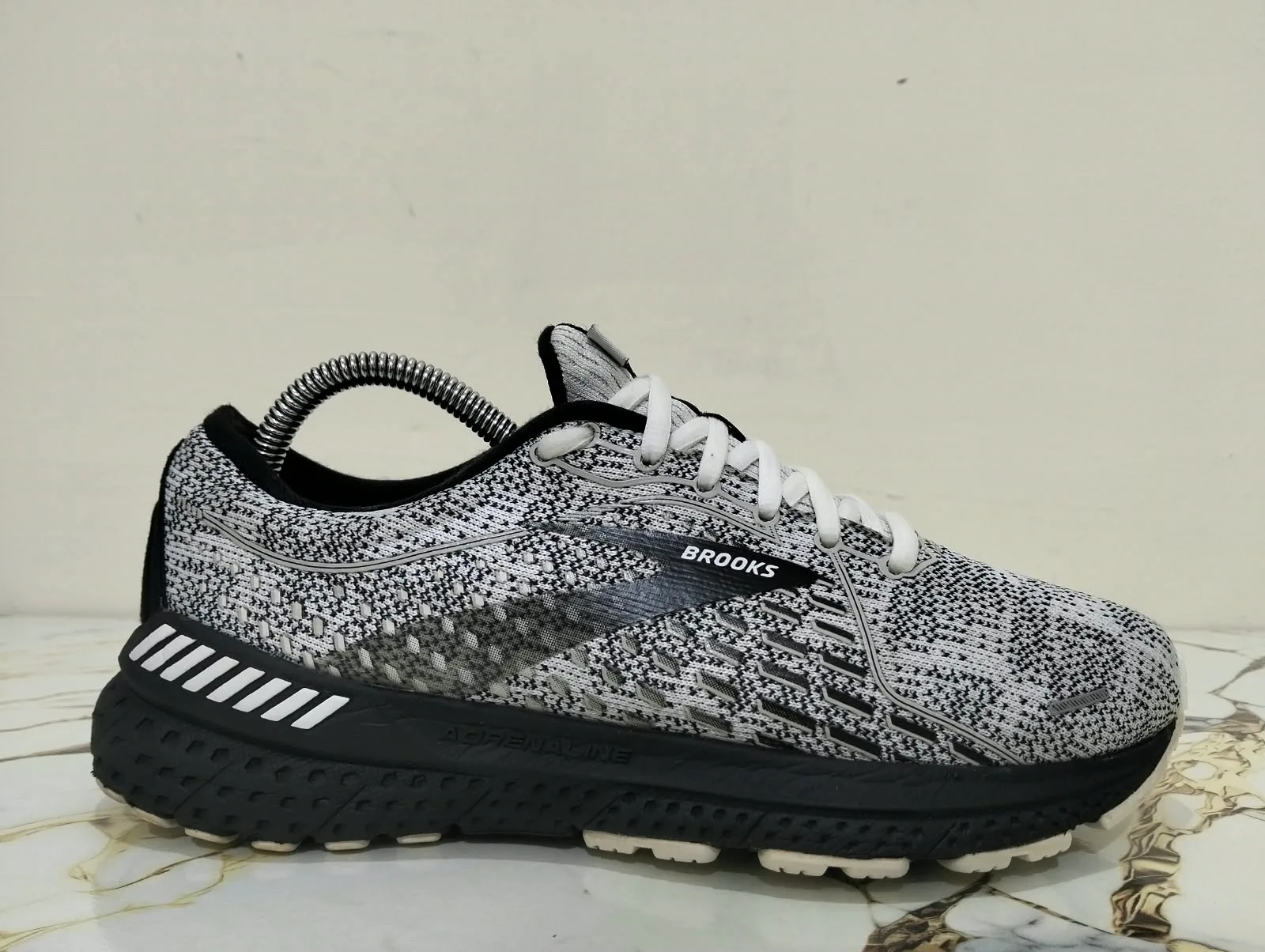 BROOKS ADRENALINE GTS 21