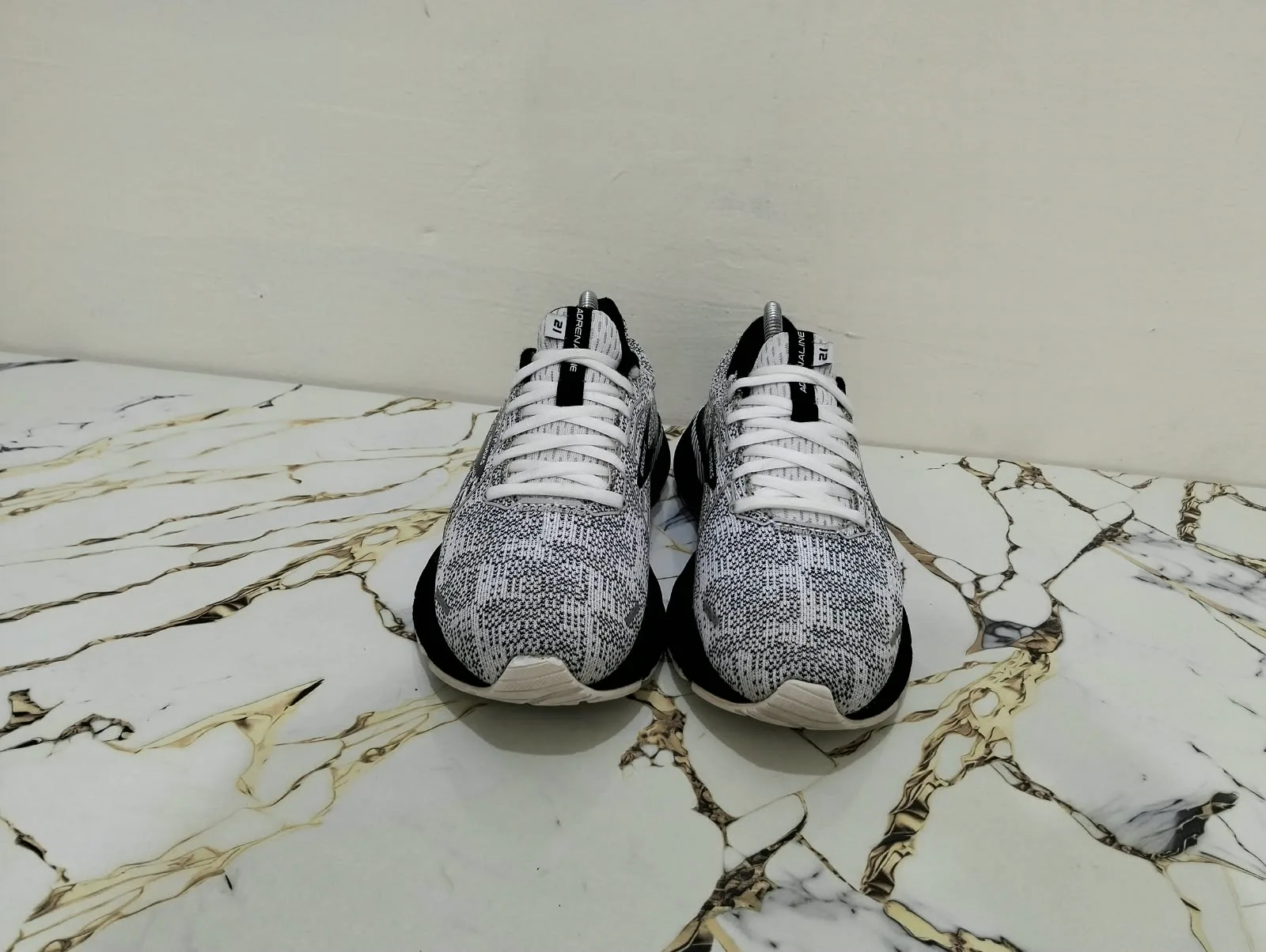 BROOKS ADRENALINE GTS 21 view 7