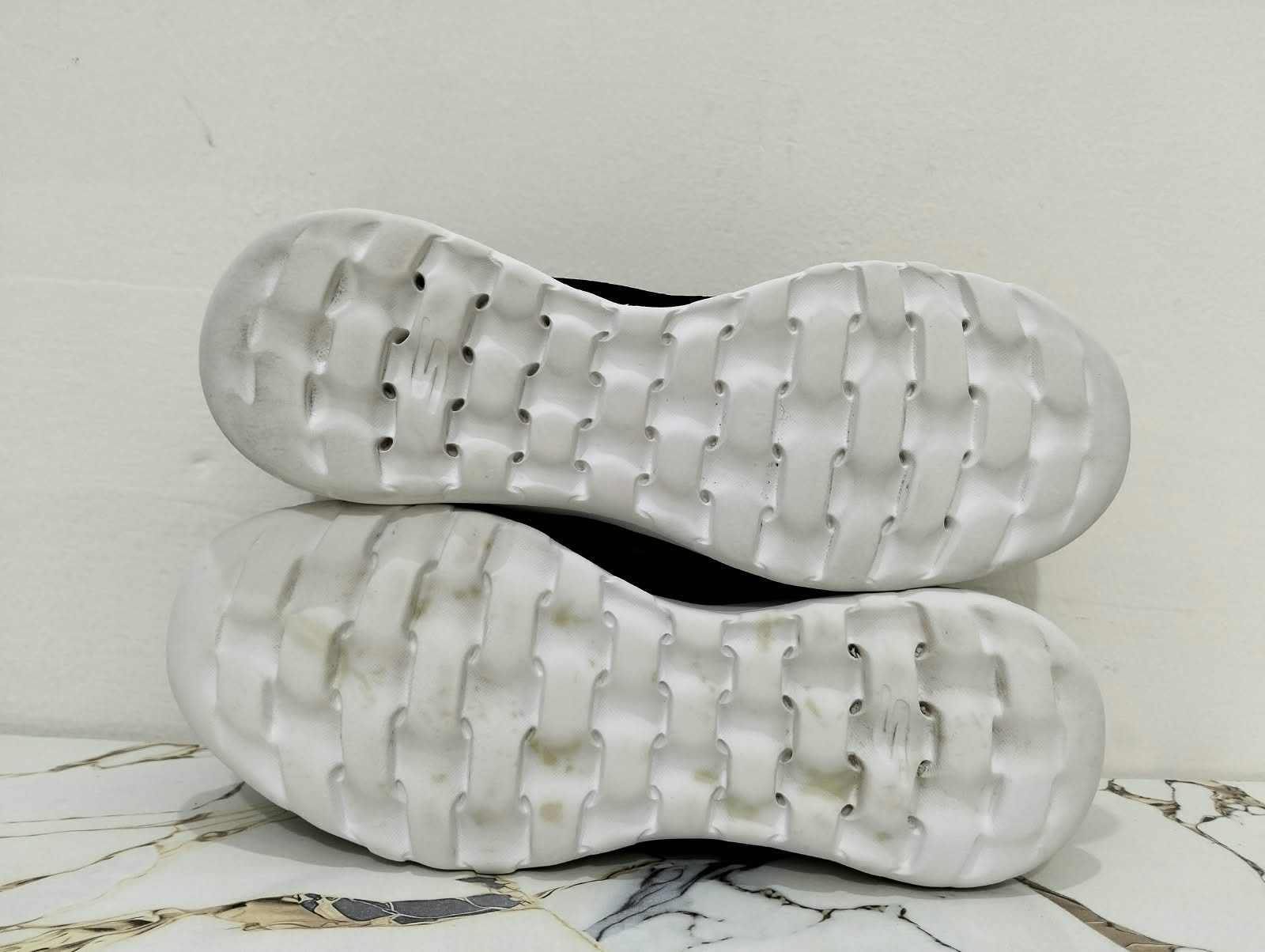 SKECHERS GO WALK MAX view 3
