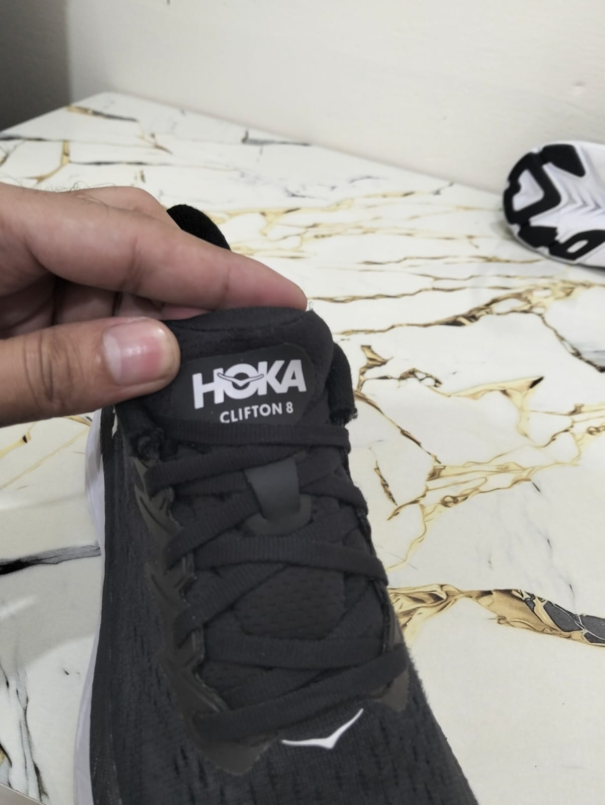 HOKA CLIFTON 8 view 5