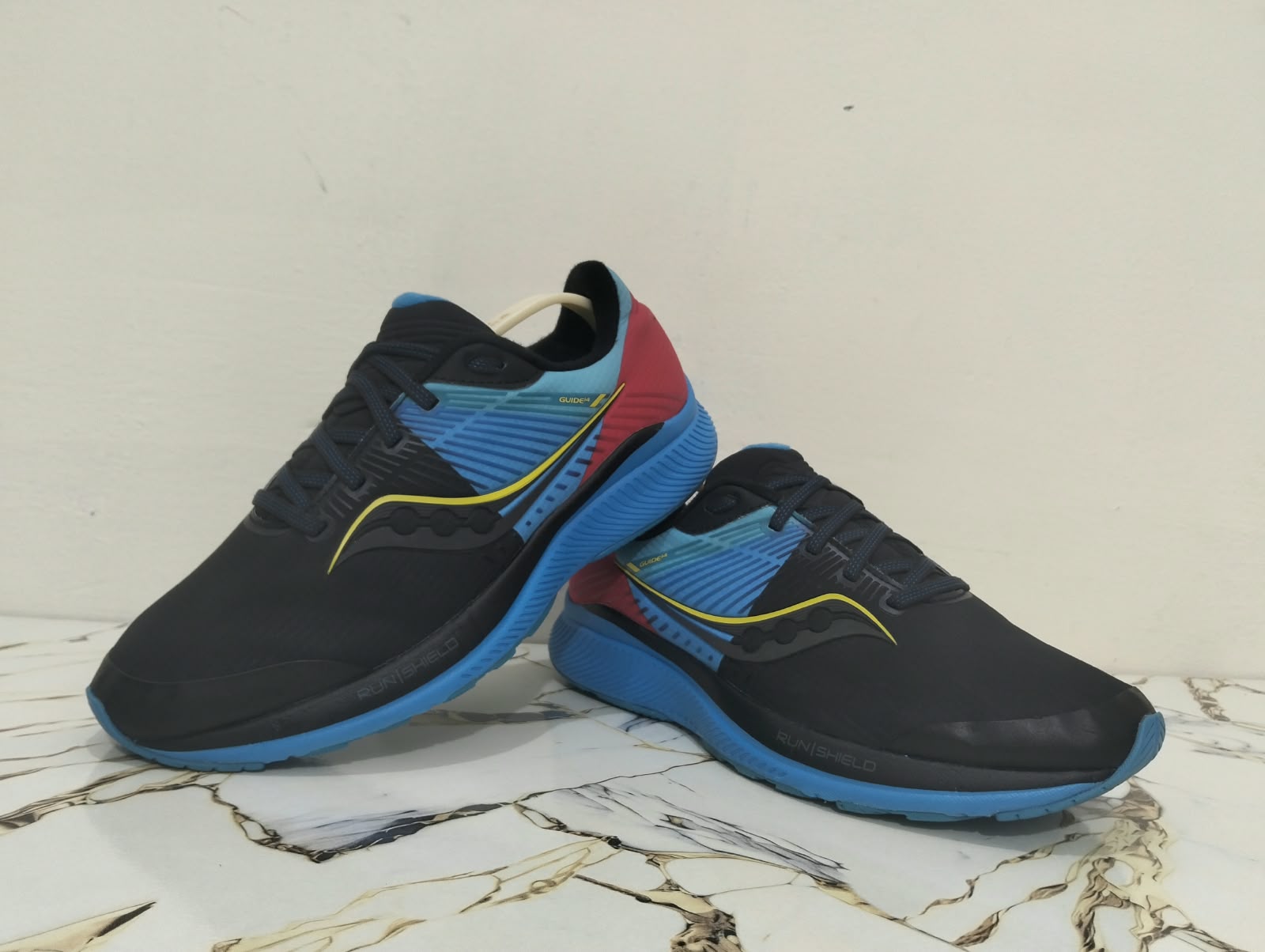 SAUCONY GUIDE 14 view 5