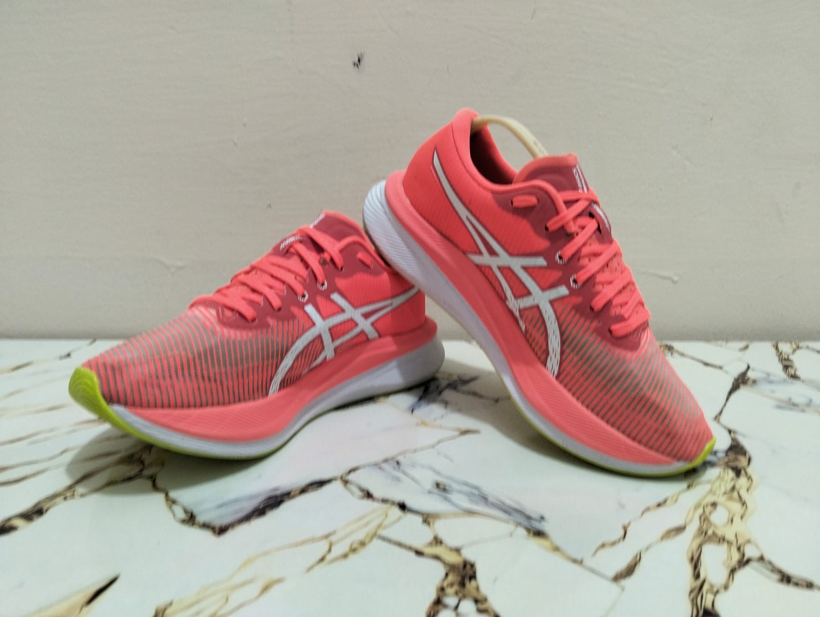 ASICS MAGIC SPEED 3 view 5
