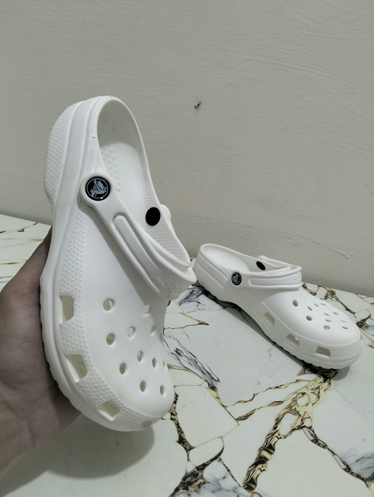 CROCS UNISEX CLOGS WHITE view 3
