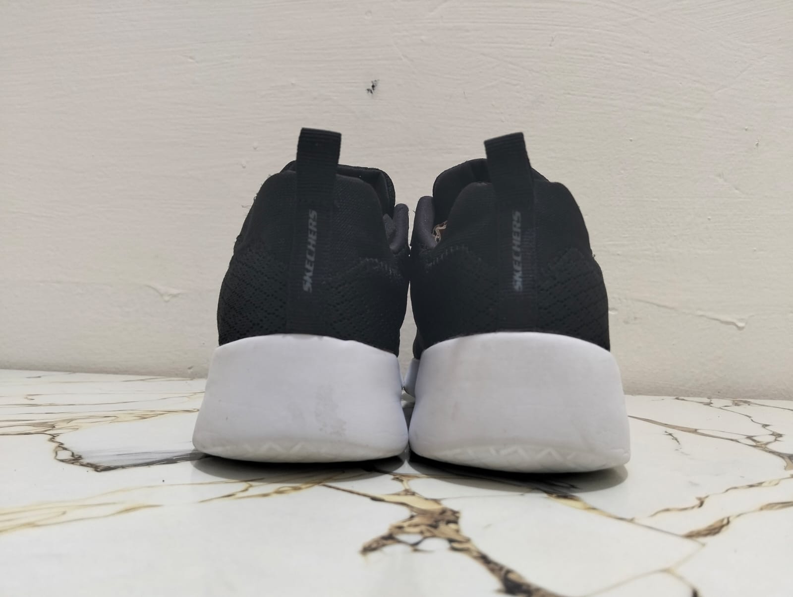 SKECHERS DYNAMITE 2 view 7