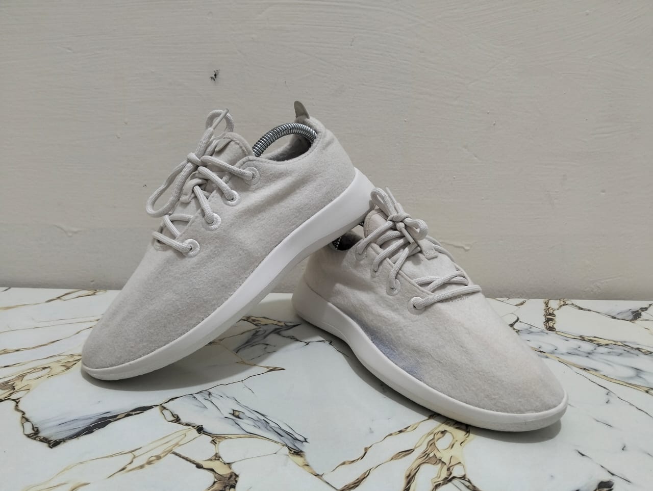 ALLBIRDS WOOL RUNNER WHITE view 5