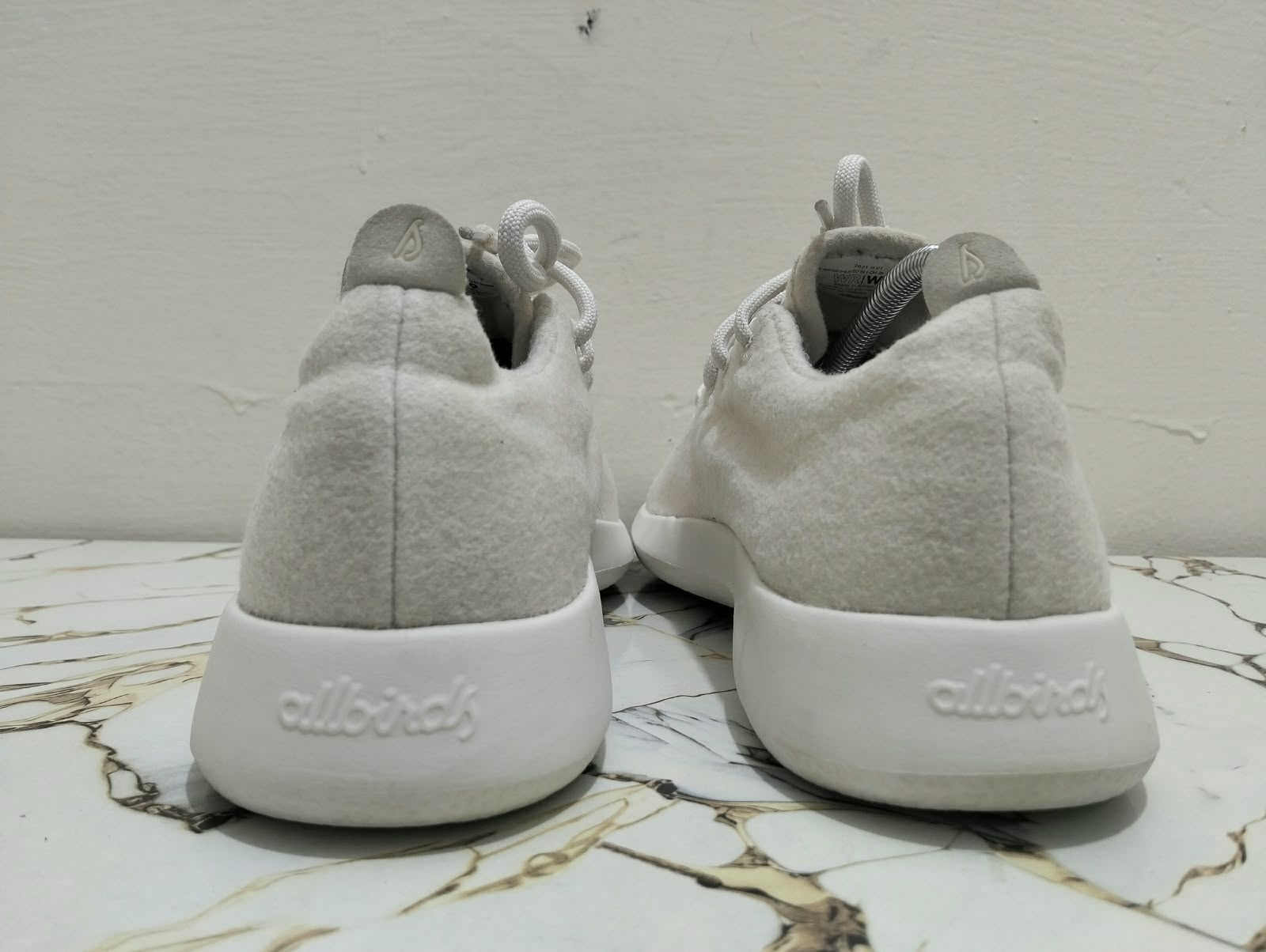 ALLBIRDS WOOL RUNNER WHITE view 6