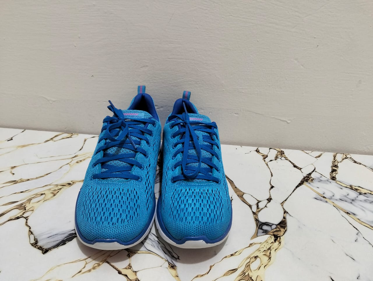 SKECHERS RELAXED FIT BLUE view 5