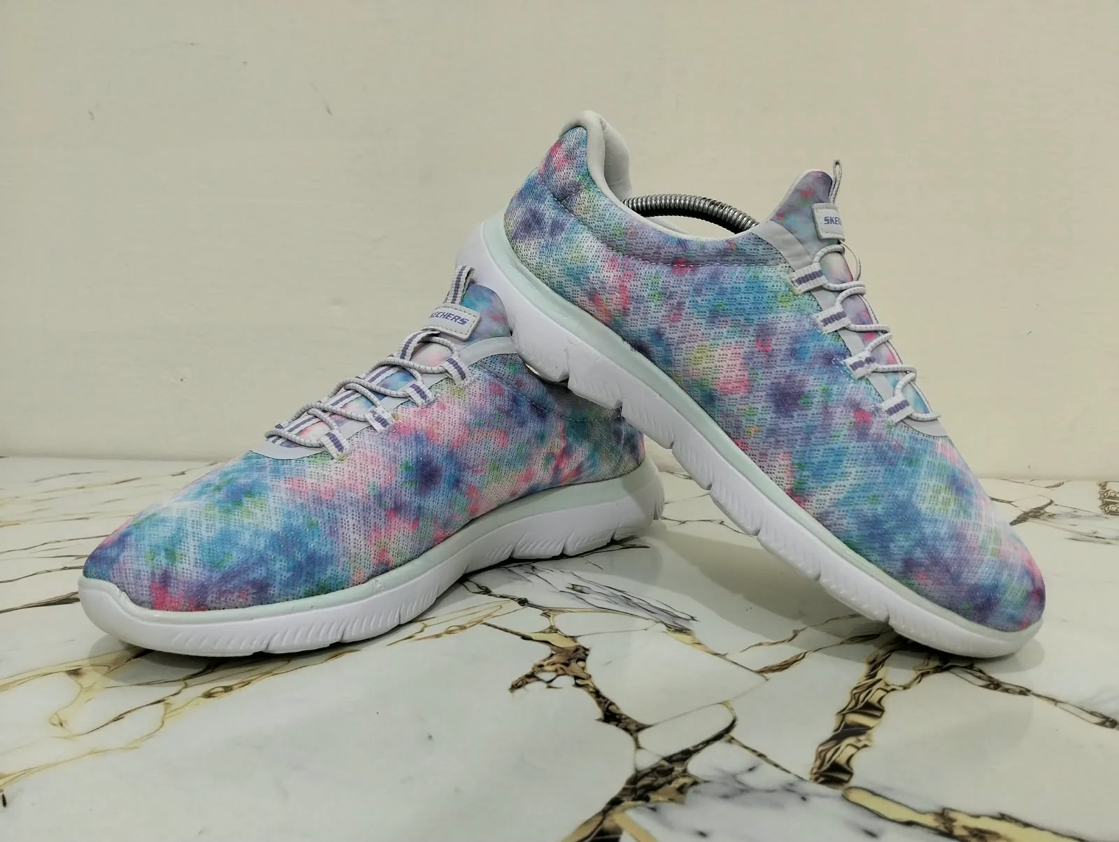 SKECHERS WOMEN SUMMITS MULTI view 4