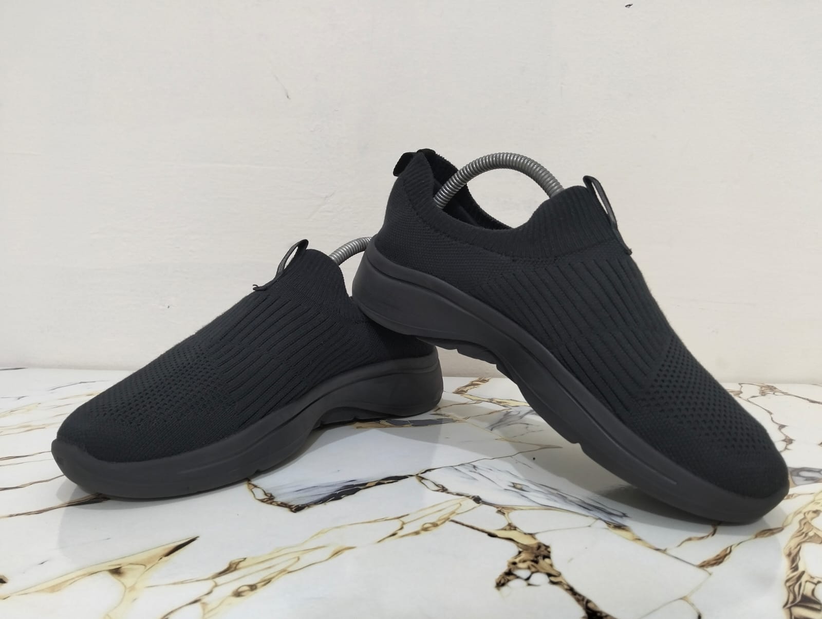 SKECHERS GO WALK ARCHFIT view 3
