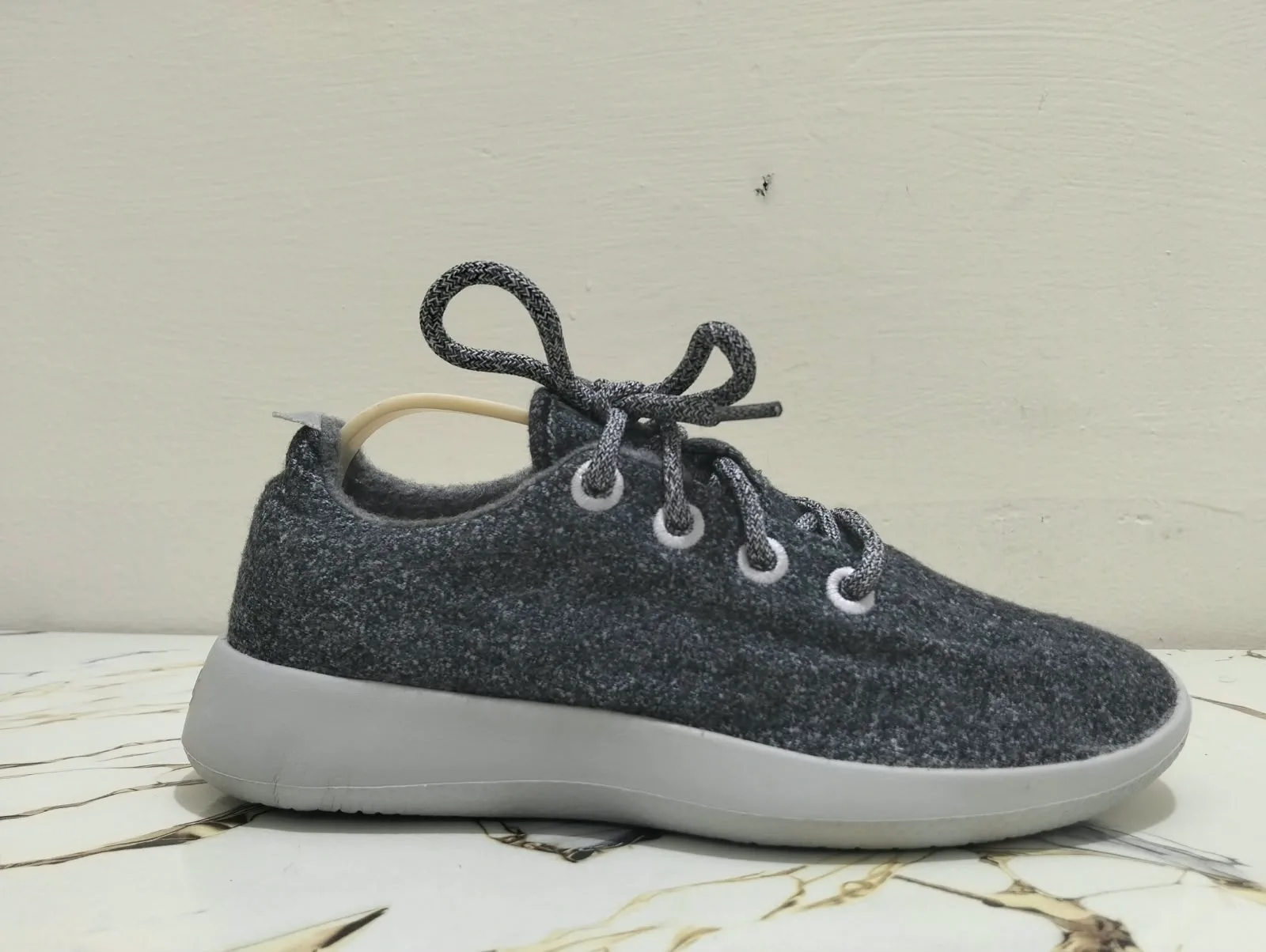 ALLBIRDS WOOL RUNNERS GREY