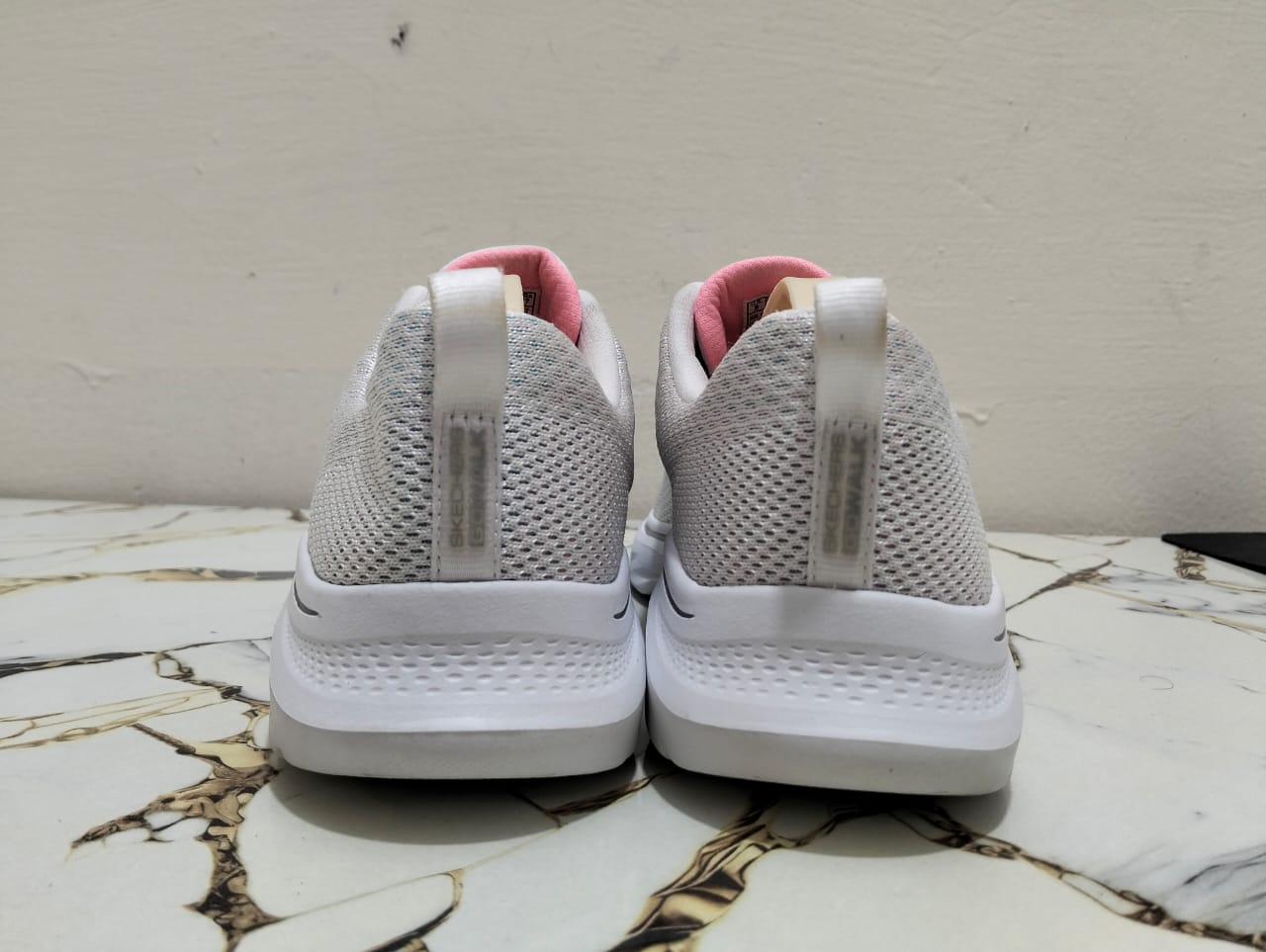 SKECHERS GO WALK 7 PILLAR WHITE view 5