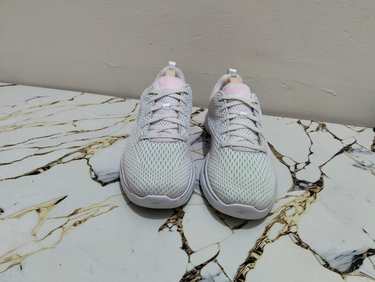 SKECHERS GO WALK 7 PILLAR WHITE view 6