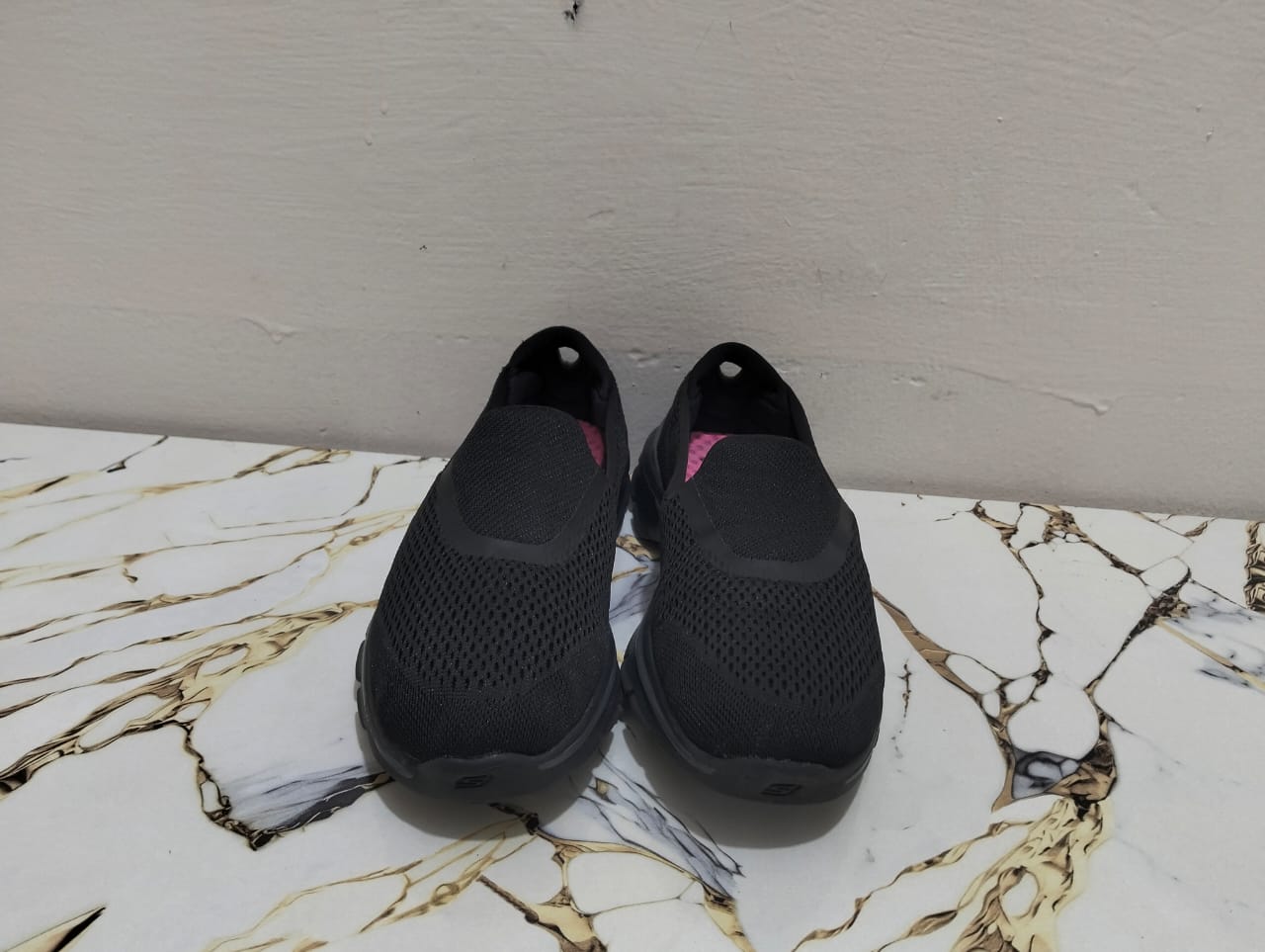 SKECHERS GO WALK PILLARS BLACK view 3