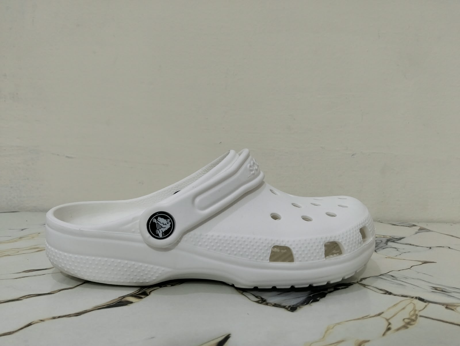 CROCS UNISEX KIDS CLOGS WHITE