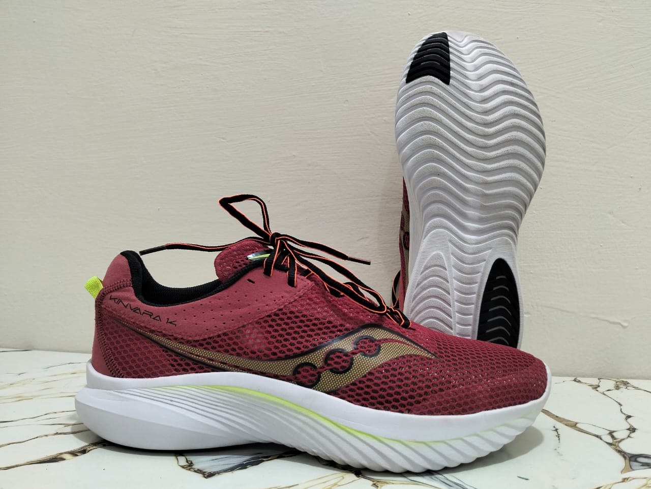 SAUCONY KINVARA 14