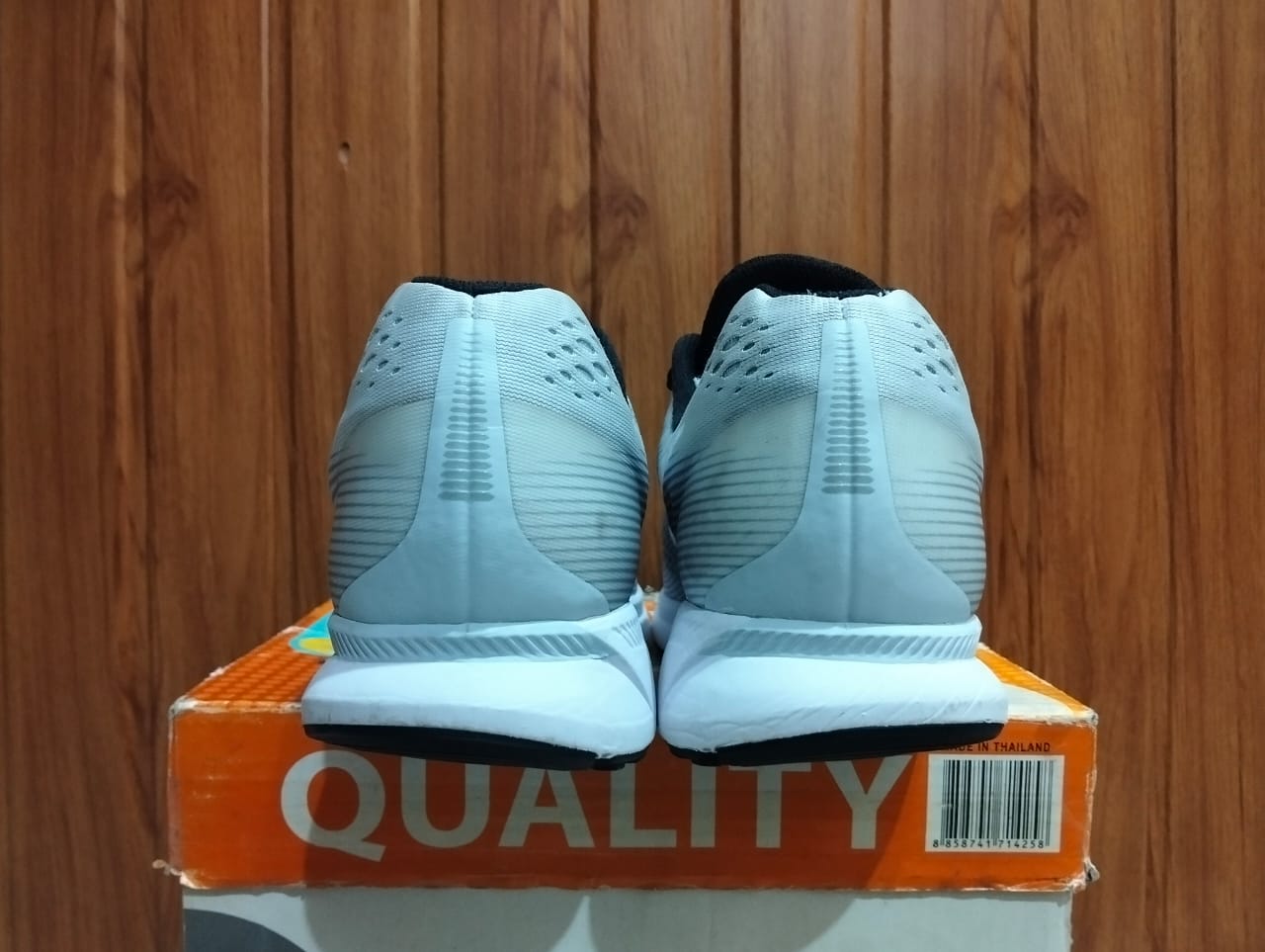 NIKE ZOOM PEGASUS 34 view 6