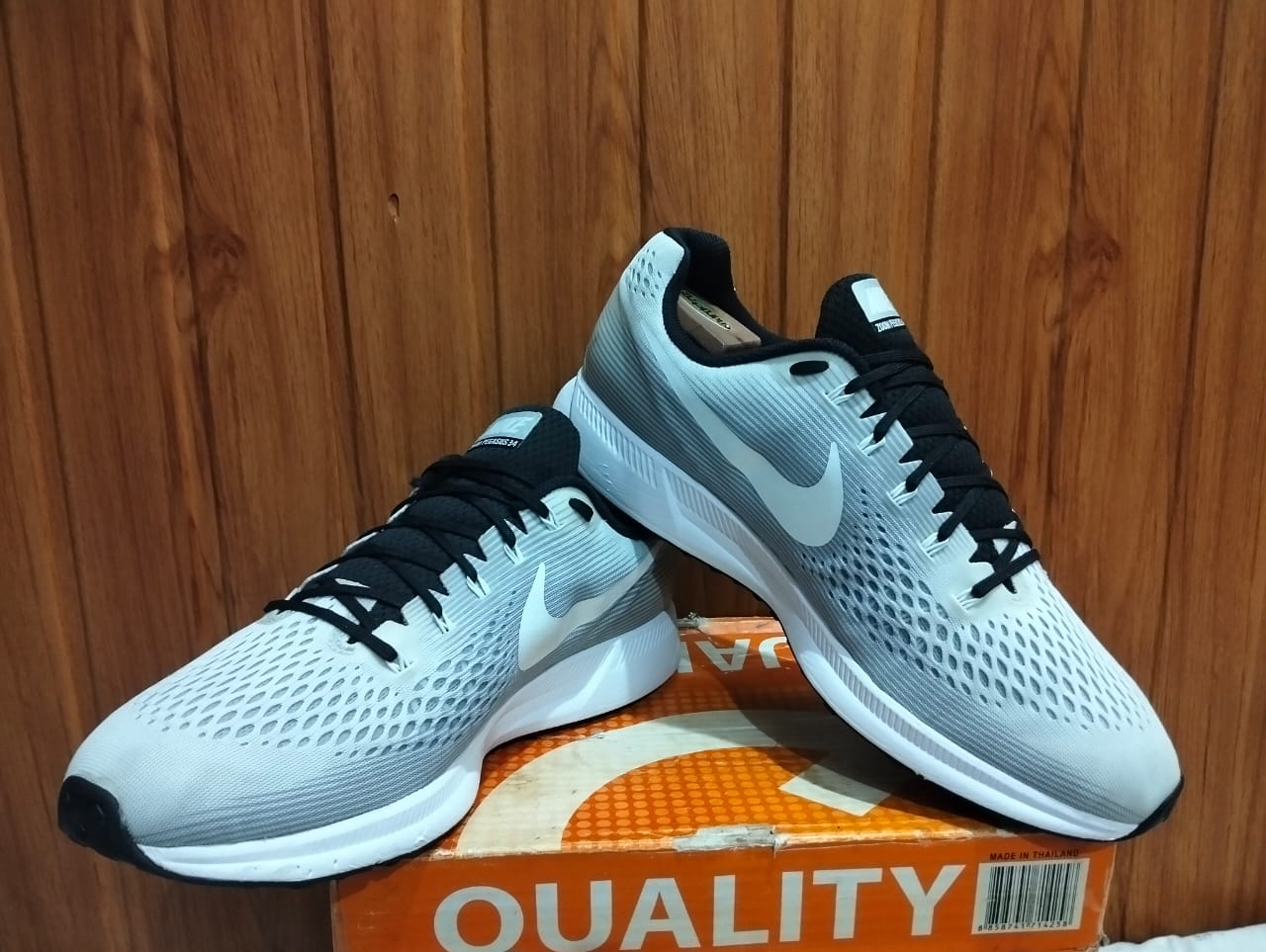 NIKE ZOOM PEGASUS 34 view 7