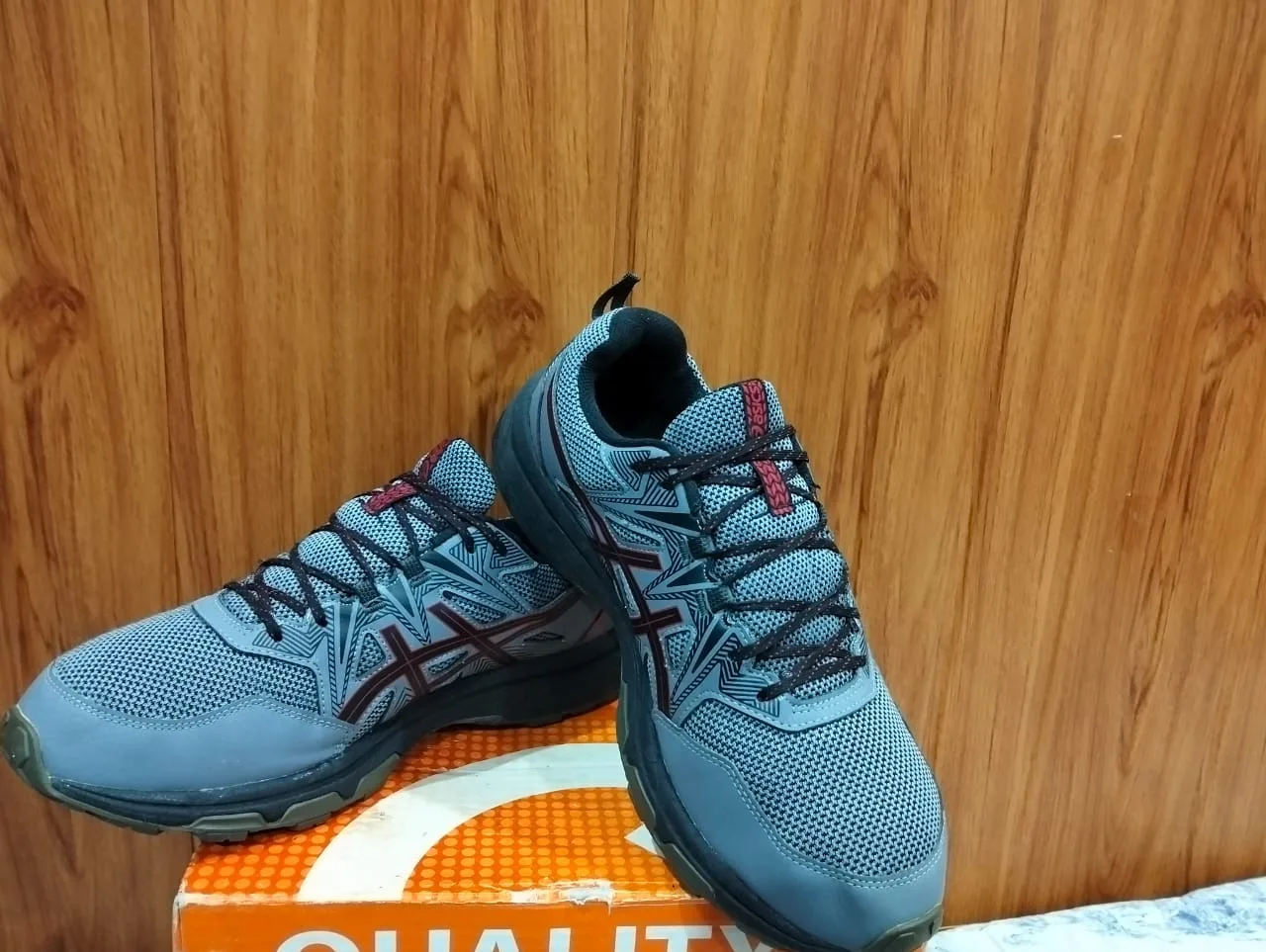 ASICS VENTURE 8 view 3