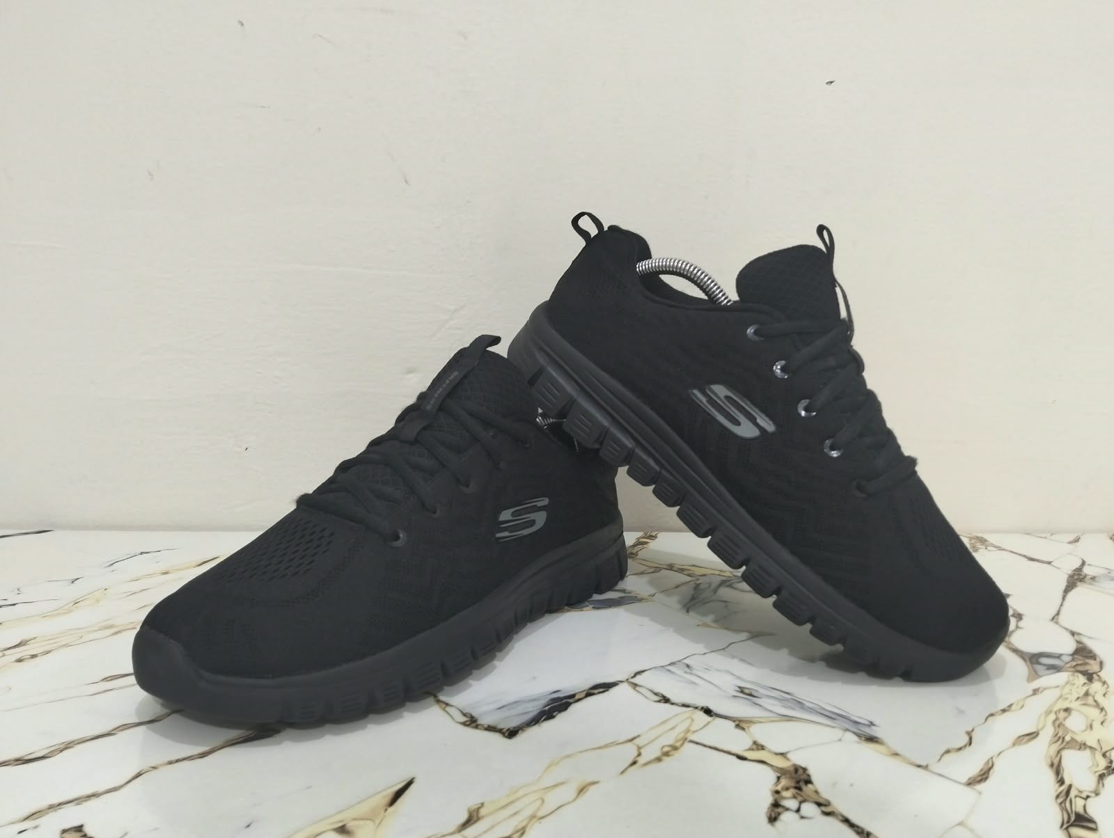 SKECHERS LITE WEIGHT  view 3