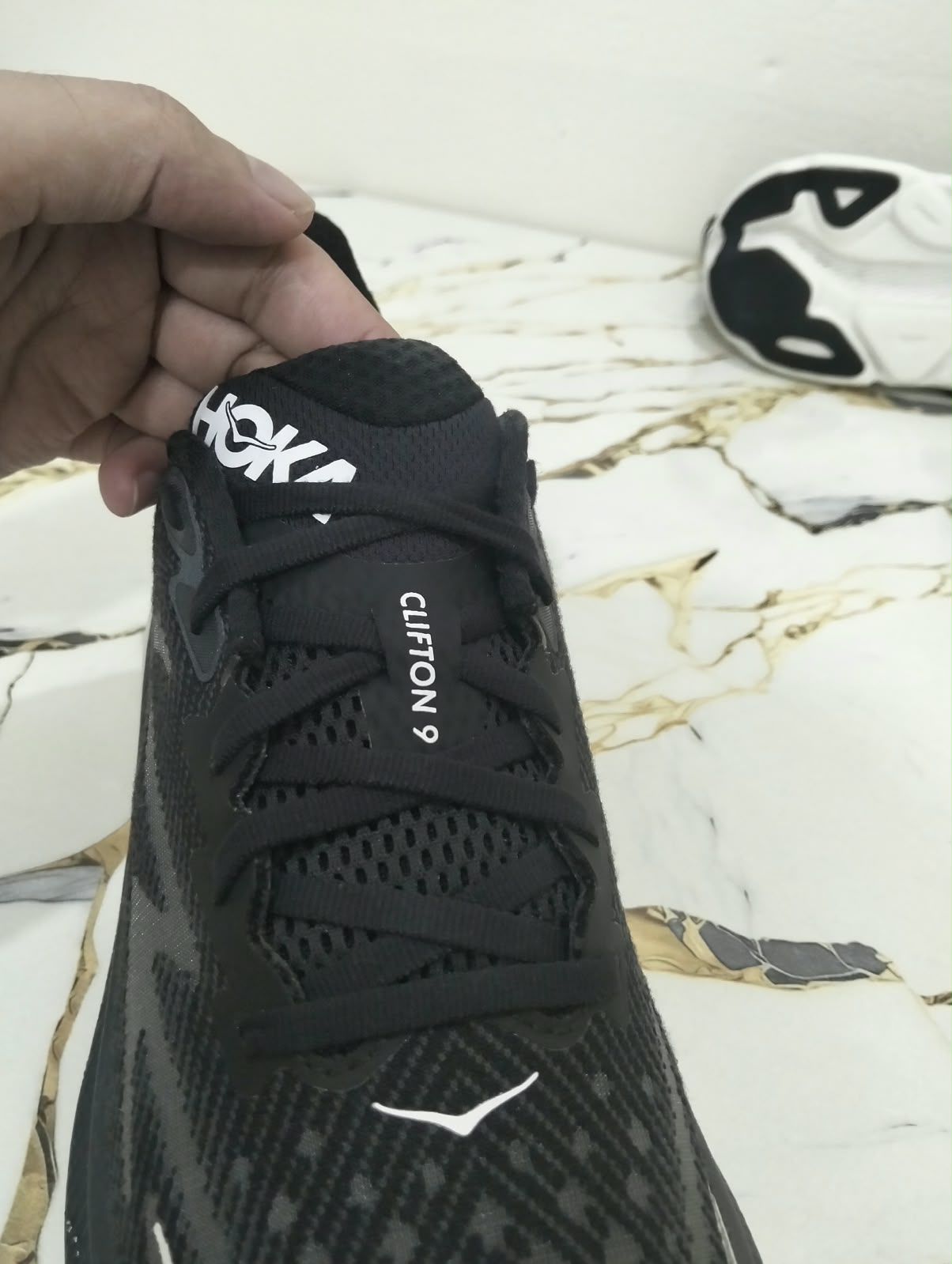 HOKA CLIFTON 9 view 8